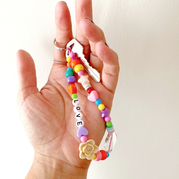 Love beaded keychain, Y2k keychain, 90s keychain, gym keychain - Picture 1 of 2